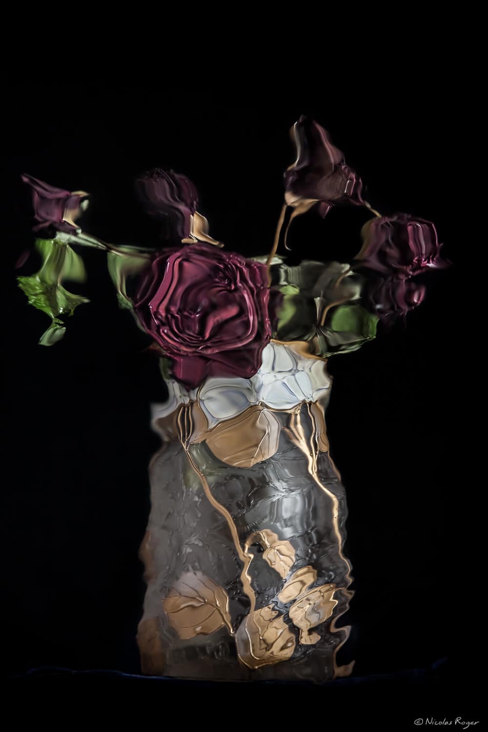 « Cabinet des réflexions » Nature morte au vase de fleurs
