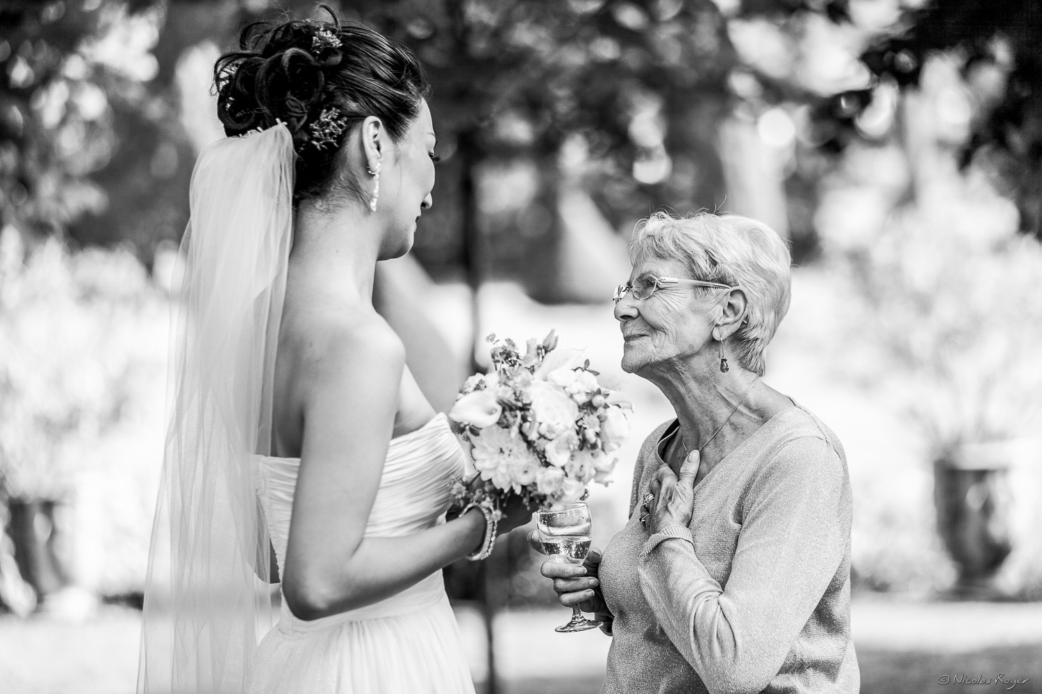 Discussion avec la mariée