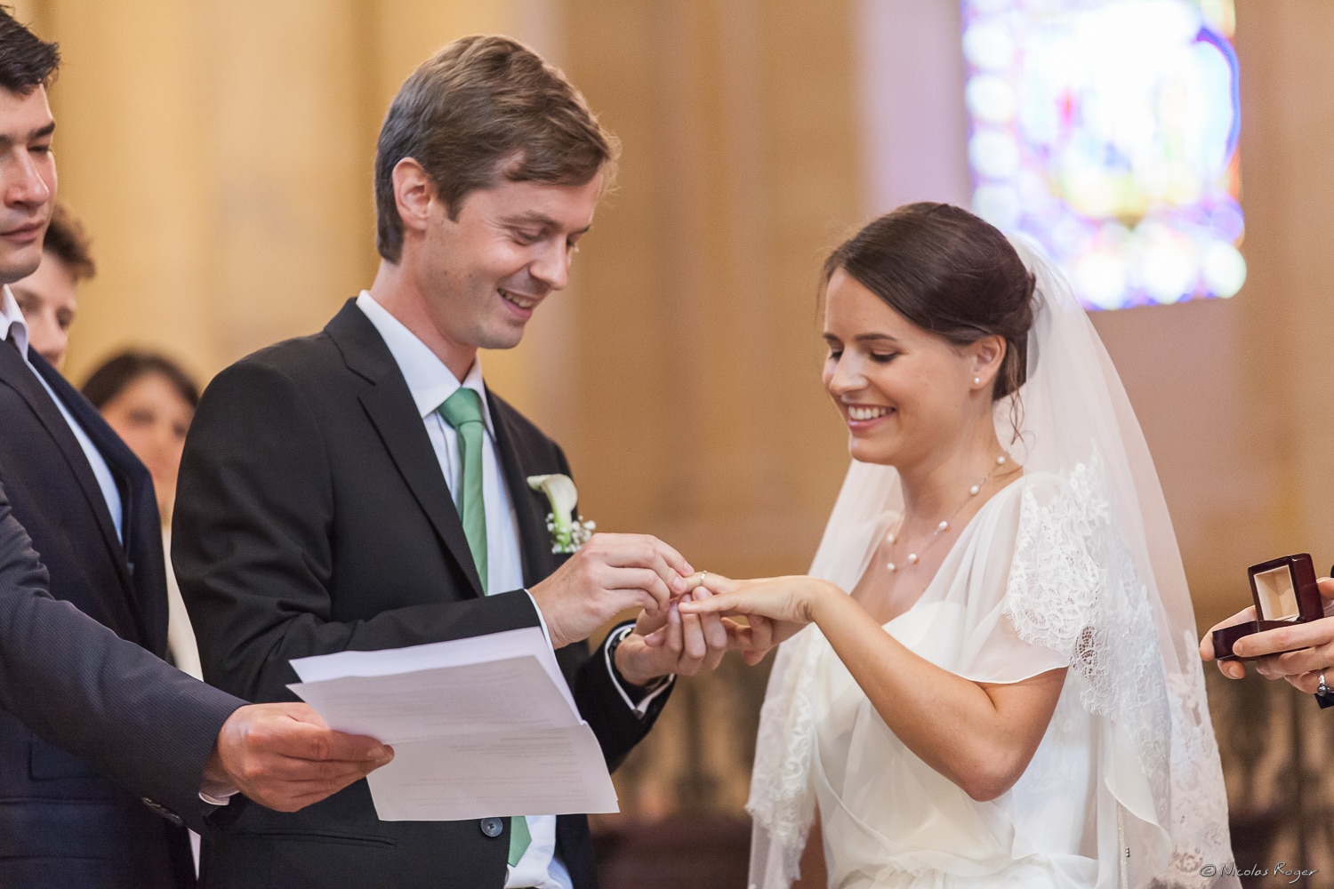 Moment des alliances à l&rsquo;église