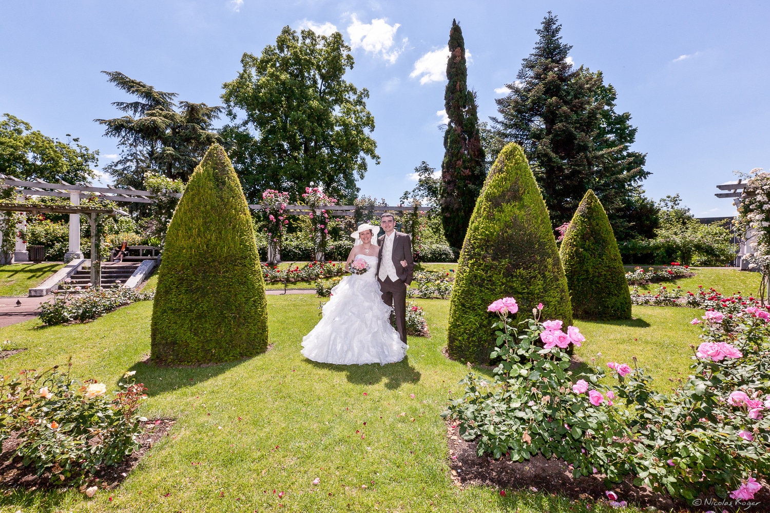 Photographie des mariés au Jardin Lecoq
