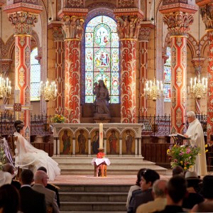 Photographie de mariage religieux à Clermont-Ferrand