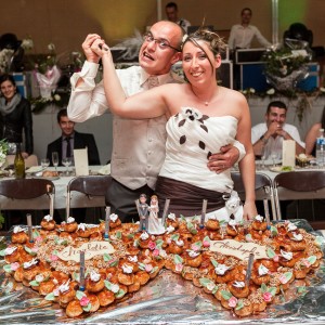 Des mariés tueurs de gâteaux !